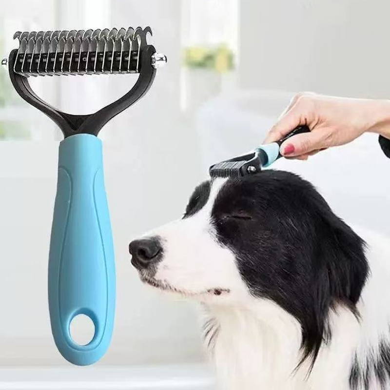 🐶Hrebeň na starostlivosť o srsť domácich maznáčikov ✨